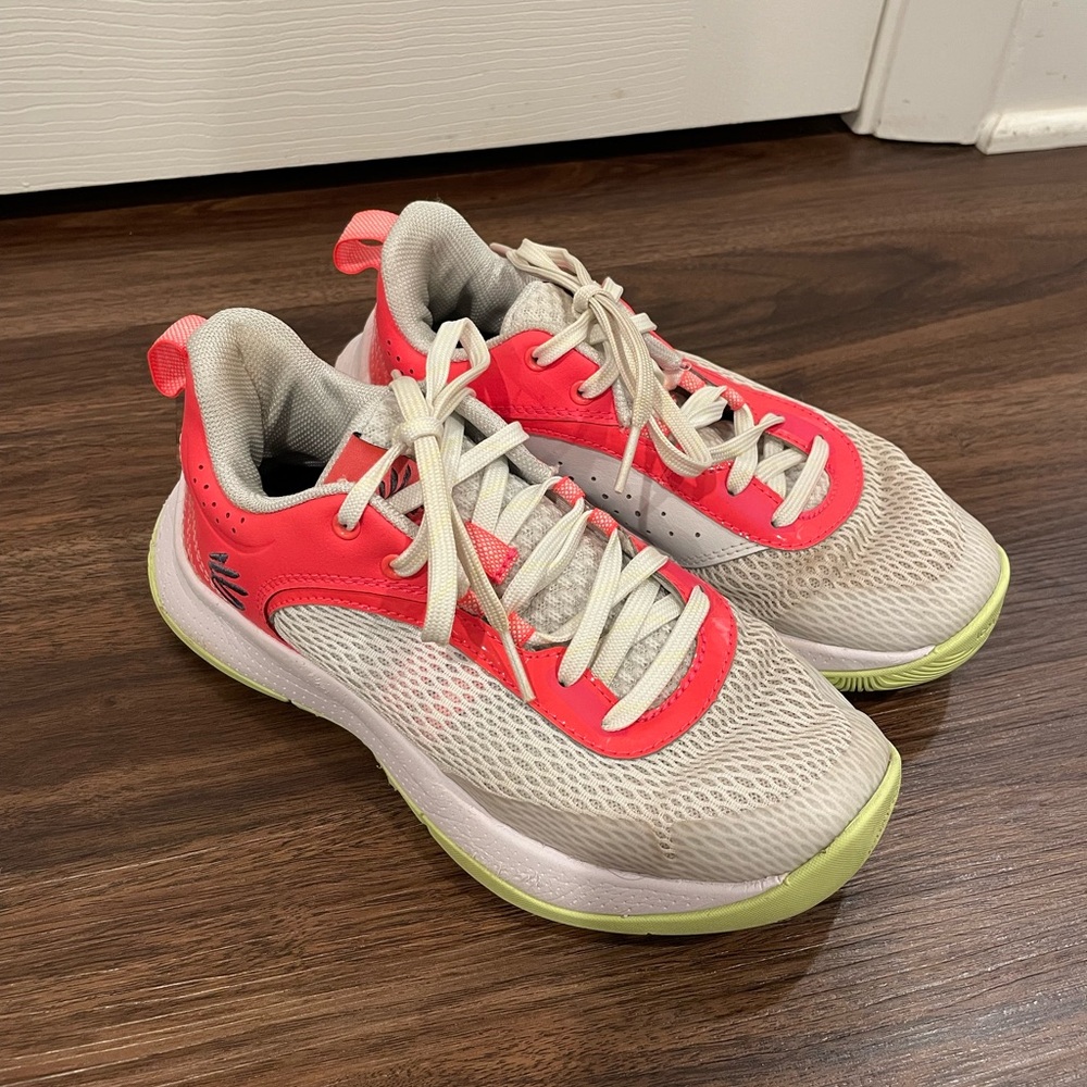 {UA} Curry Athletic Sneakers with Neon Accents for Kids Size 4.5